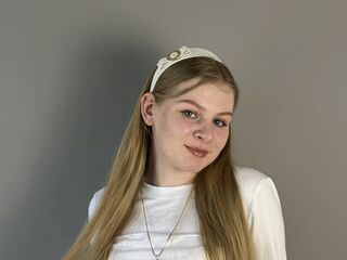 AntoniaCrumpton's Anal live sex Profile Image
